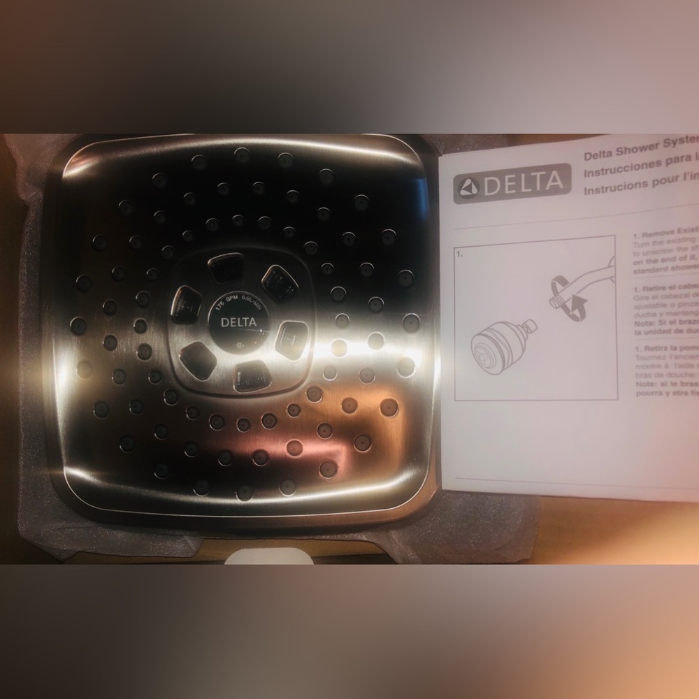 Delta 52690SS H2Okinetic 3-Setting Raincan Shower Head - Stainless Steel